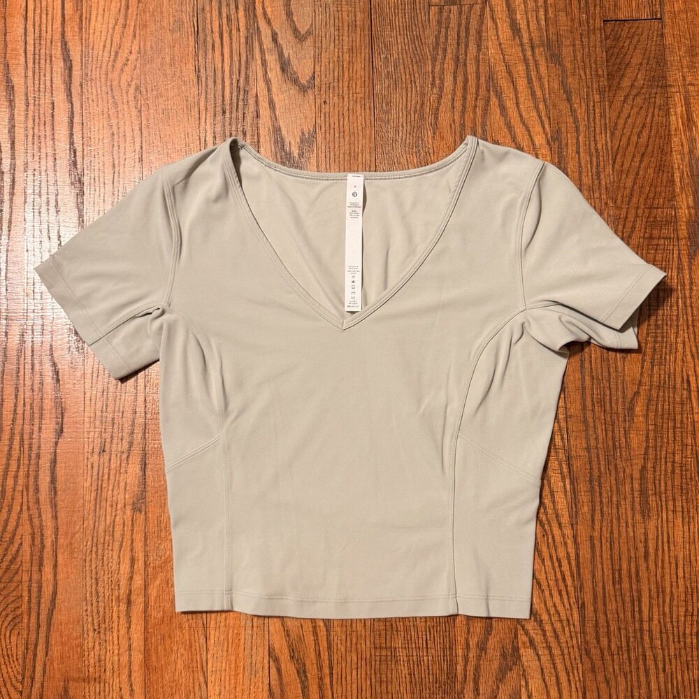 Lululemon Align Crop Top Shirt Short Sleeve Nulu Light Green Womens Sz 8